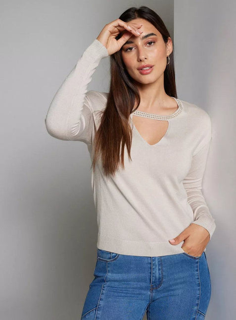 SWEATER J.J.O CUT OUT APLIC. TACHAS CUELLO - MAWI
