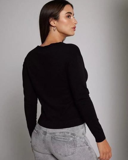 SWEATER J.J.O CUT OUT APLIC. TACHAS CUELLO - MAWI