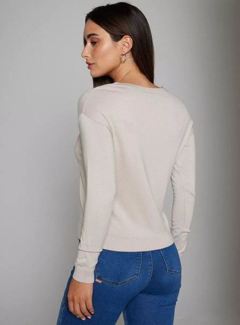 SWEATER J.J.O CUT OUT APLIC. TACHAS CUELLO - MAWI