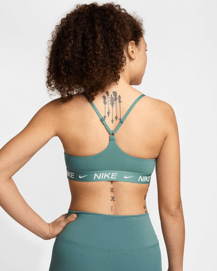 PETO NIKE DF INDY LGT SPT BRA