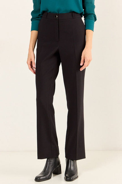 Pantalon Ma Griffe Liso MA GRIFFE en color negro.