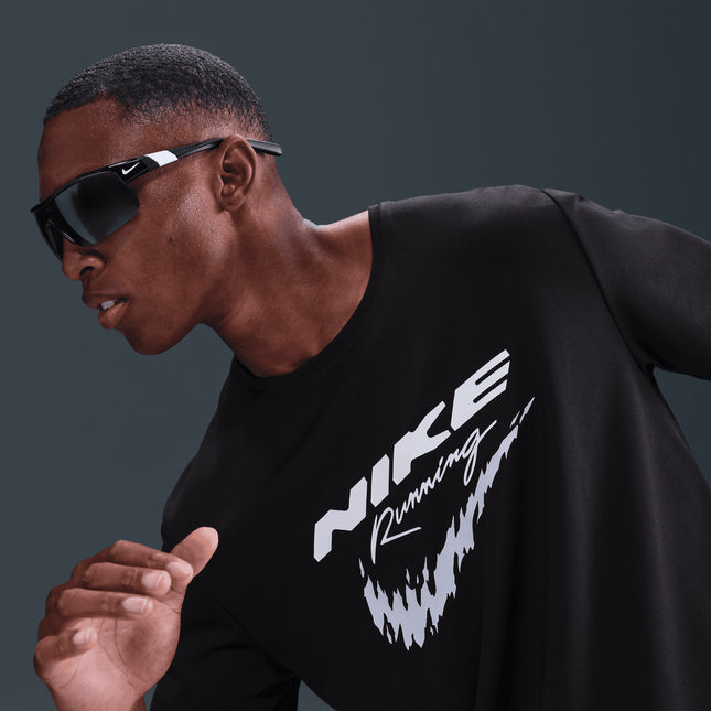 POLERA NIKE DF UV RN ENERGY MILER SS