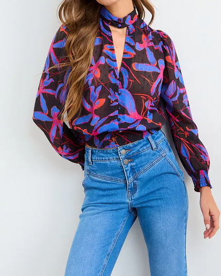 Prenda IO Blusa Io Fantasia en color negro.