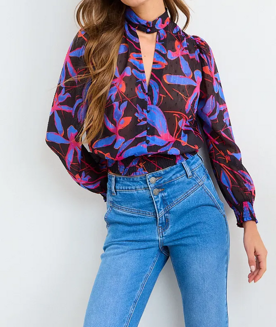 Prenda IO Blusa Io Fantasia en color negro.