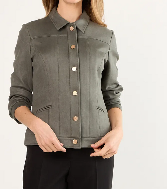 Prenda MA GRIFFE Casaca Ma Griffe en color verde.