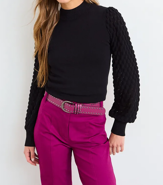 Prenda IO Sweater Io Liso en color negro.