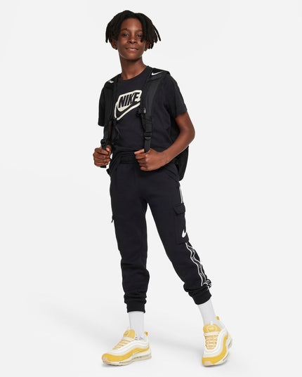 POLERA NIÑO NIKE NSW TEE CLUB+ NIÑO