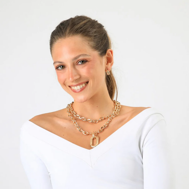 Collar Humana Dafne HUMANA en color dorado.