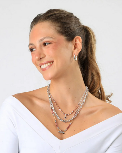 Collar Humana Leire HUMANA en color plateado.