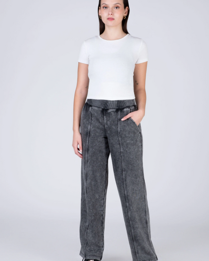 PANTALON DE BUZO EVERLAST TOMORROW