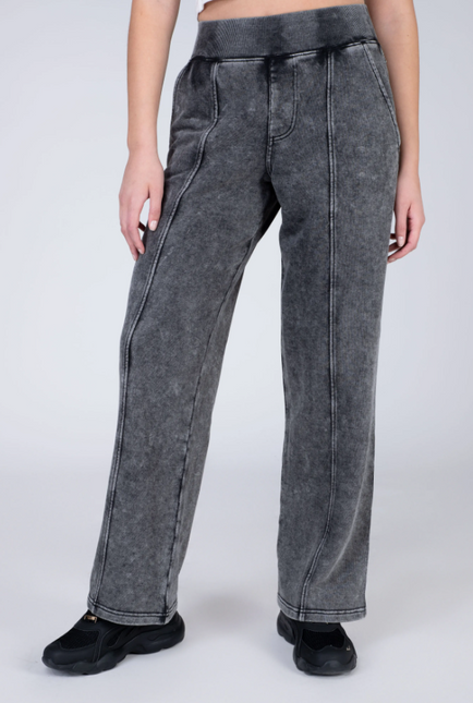 PANTALON DE BUZO EVERLAST TOMORROW