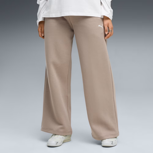 Pantalón de buzo de mujer Puma Essentials Foundation en color beige