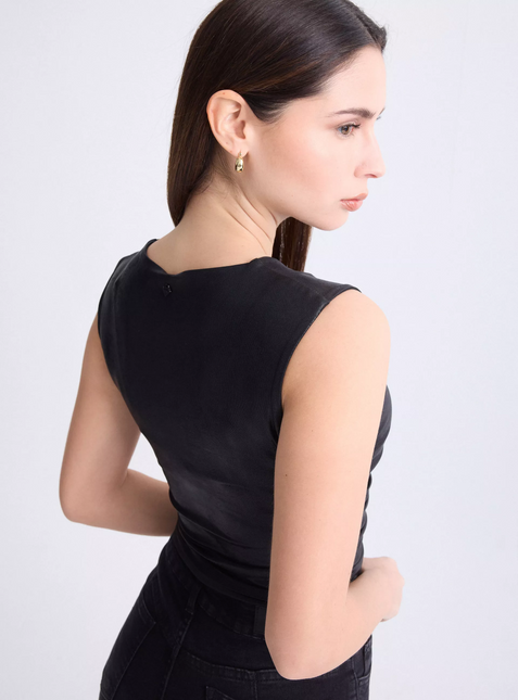 POLERA J.J.O HALTER
