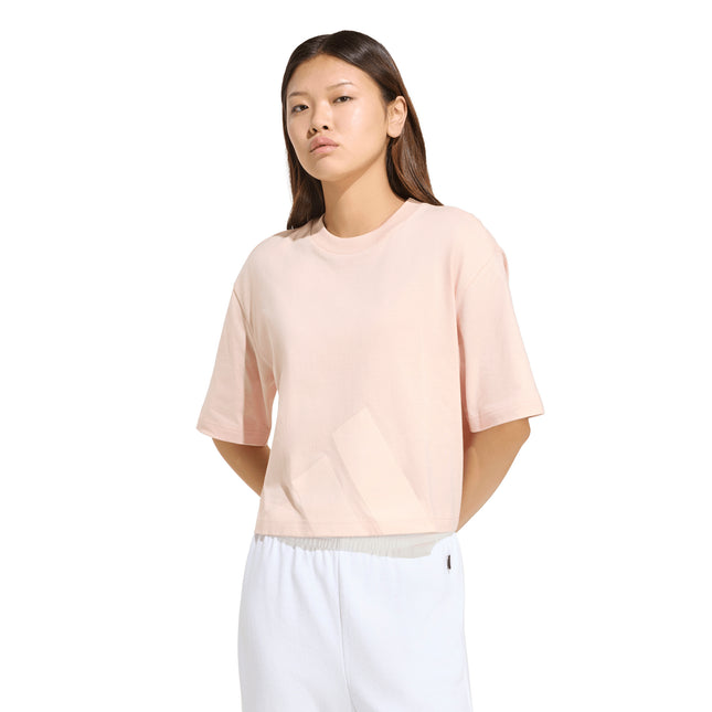 Polera Adidas Bl Sj Bf T en color rosado pastel.