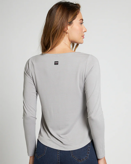POLERA AMALIA BORDADA - MAWI