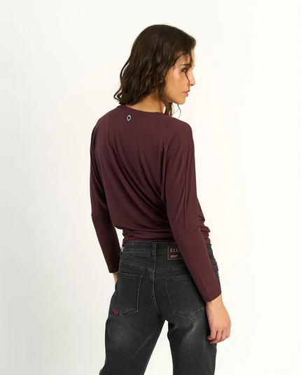 POLERA ELLUS BATWING FRONT HOTFIX LOGO