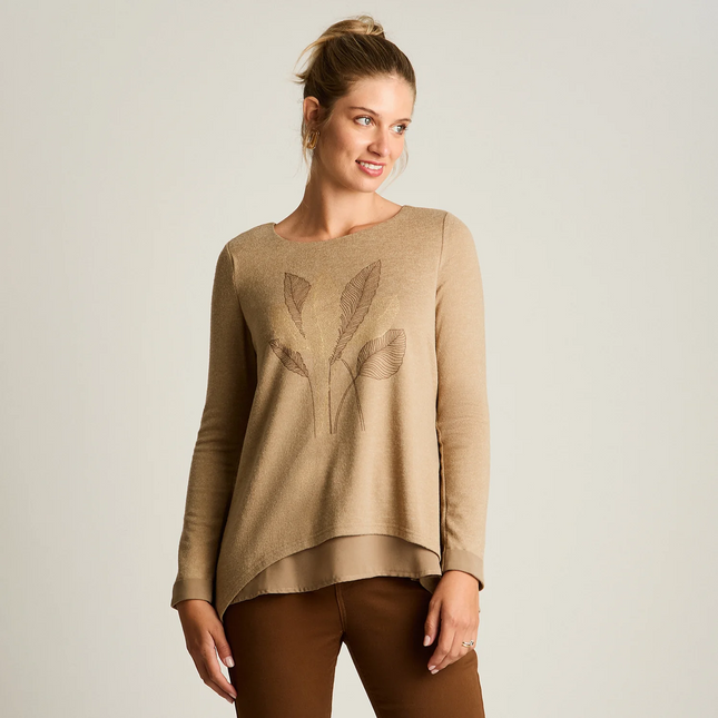 Polera Weekend WEEKEND en color camel.