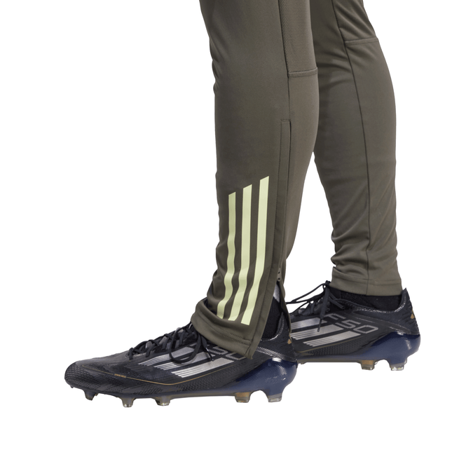 PANTALON DE BUZO ADIDAS REAL TR