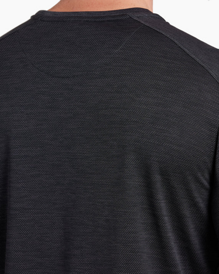 POLERA KUHL ENGINEERED T