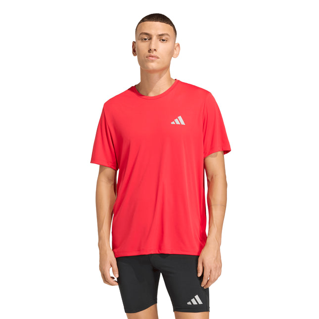 Polera Adidas Run Ess Tee M en color rojo.