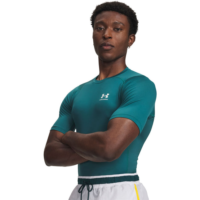 POLERA UNDER ARMOUR UA HG ARMOUR COMP SS UNDER ARMOUR en color green
