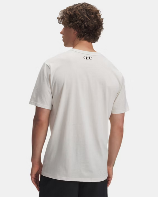 POLERA UNDER ARMOUR PJT RCK PAYOFF GRAPHIC
