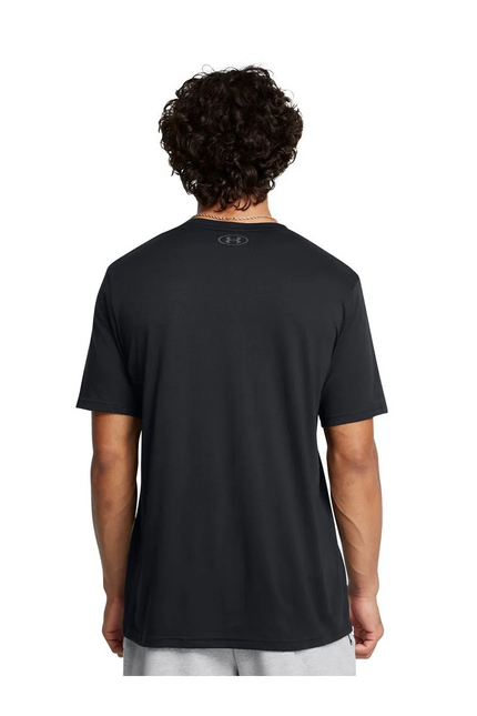 POLERA UNDER ARMOUR PJT RCK PAYOFF GRAPHIC