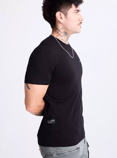 POLERA J.J.O MUSCLE FIT SOLIDO Y WASH
