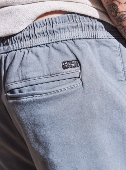 BERMUDA FOSTER PULL ON COLORES