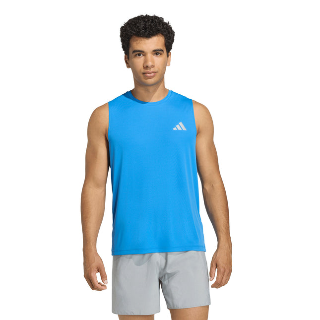 Polera Adidas Run Ess Tank en color azul rayo.
