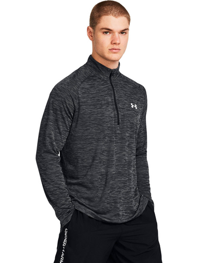 POLERON UNDER ARMOUR TECH TEXTURED 1/2 ZIP UNDER ARMOUR en color negro.