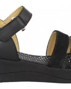 NEGRO