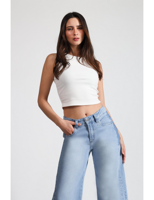 JEANS MOHICANO CORTE LATERAL CON BOLS. DEL.