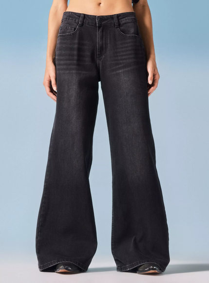 Accesorio FOSTER jeans foster wide leg en color negro