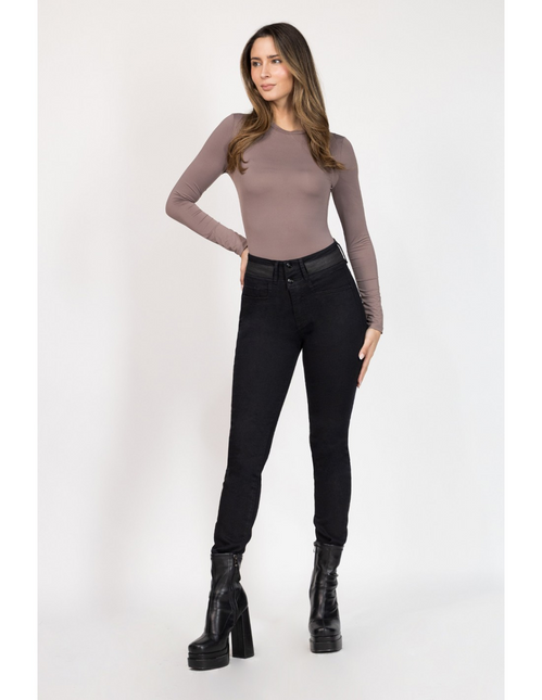 JEANS MOHICANO APLICACIONES LUMEN