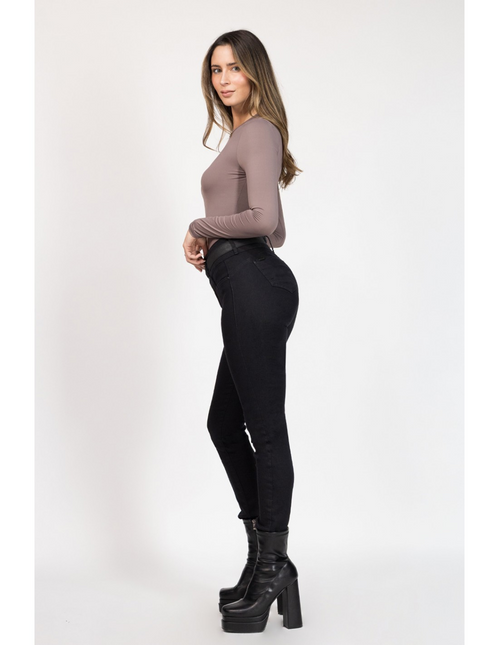 JEANS MOHICANO APLICACIONES LUMEN