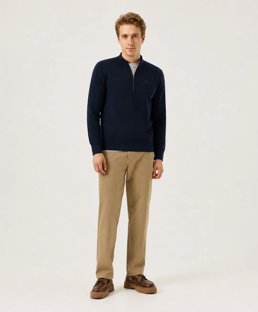 Pantalón Dockers Ultimate 360 Chino en color khaki