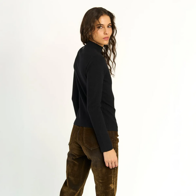 TEJIDO ELLUS SLIM FIT SEMI CUELLO