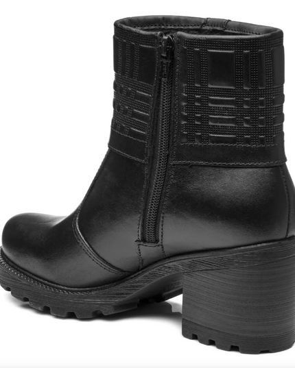BOTIN PEGADA