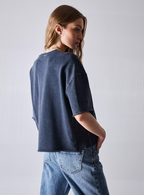 POLERA FOSTER CROP TEXTO