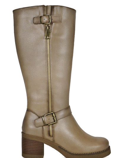 BOTA BEGOÑA BETSABI BEGOÑA en color beige.