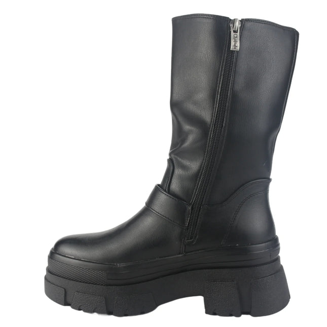 BOTA CHALADA