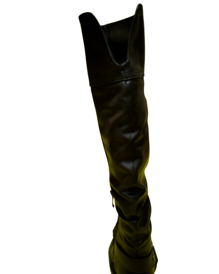BOTA TAKONES PU BUCANERA C/ CADENAS