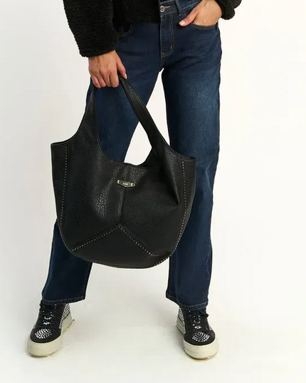 Cartera Ellus ELLUS en color negro.