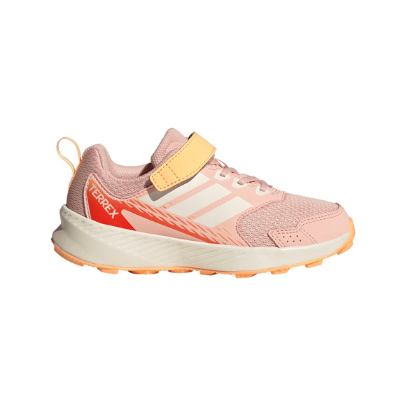 Zapatilla Terrex Zapatilla Terrex Tracefinder Cf C en color blush pink