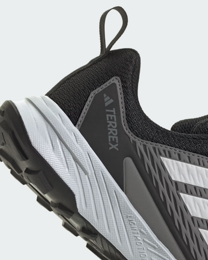 ZAPATILLA TERREX TRACEFINDER 2