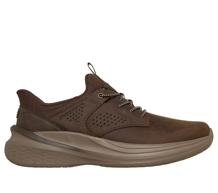 Zapato SKECHERS Slade 2.0 en color café