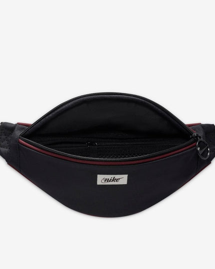 BANANO NIKE HERITAGE S WSTPCK - RETRO