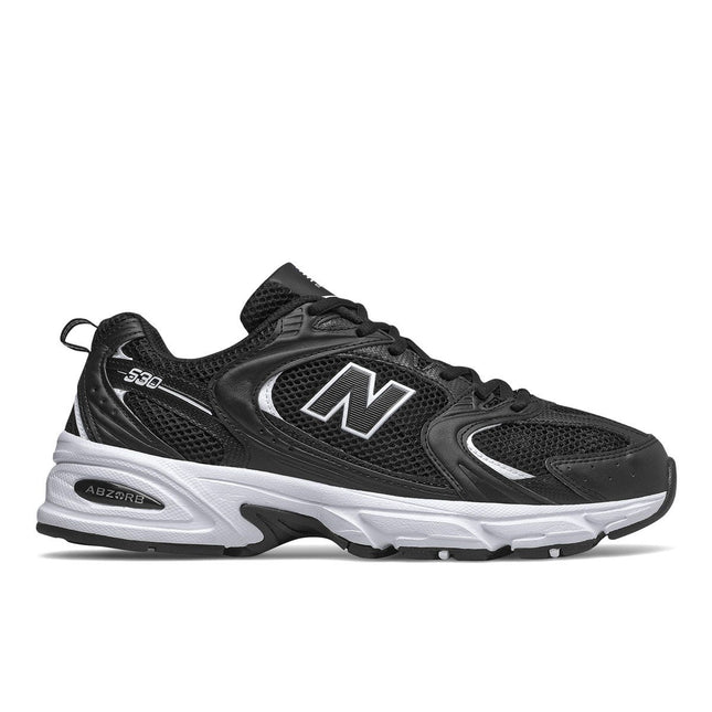 Zapatilla New Balance Unisex 530 en color negro