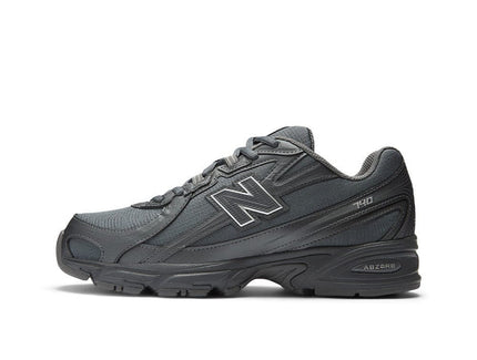 ZAPATILLA UNISEX NEW BALANCE 740